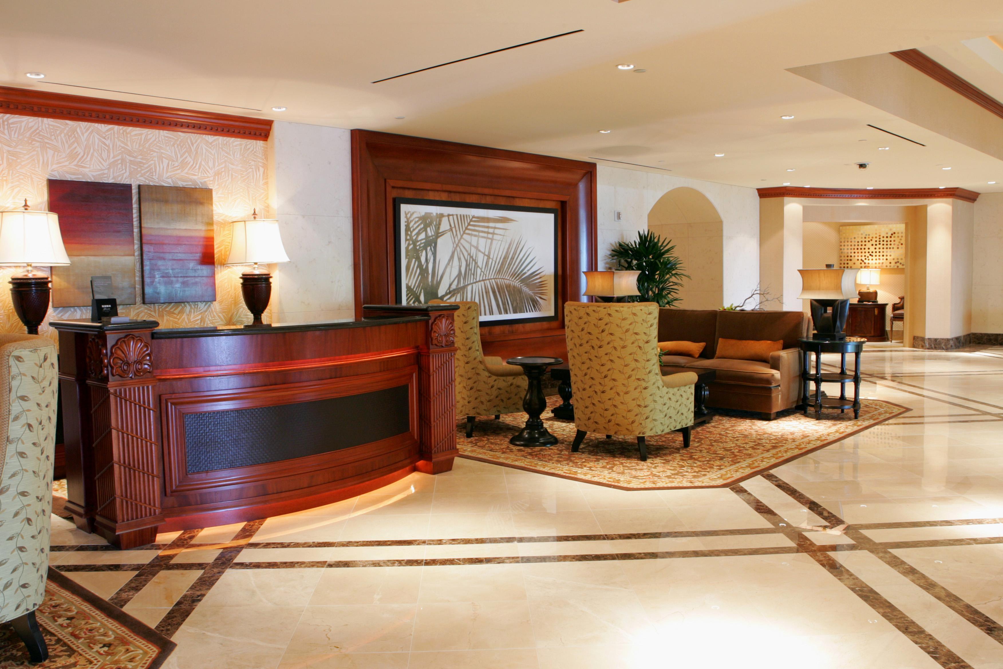 Renaissance Newport 4*