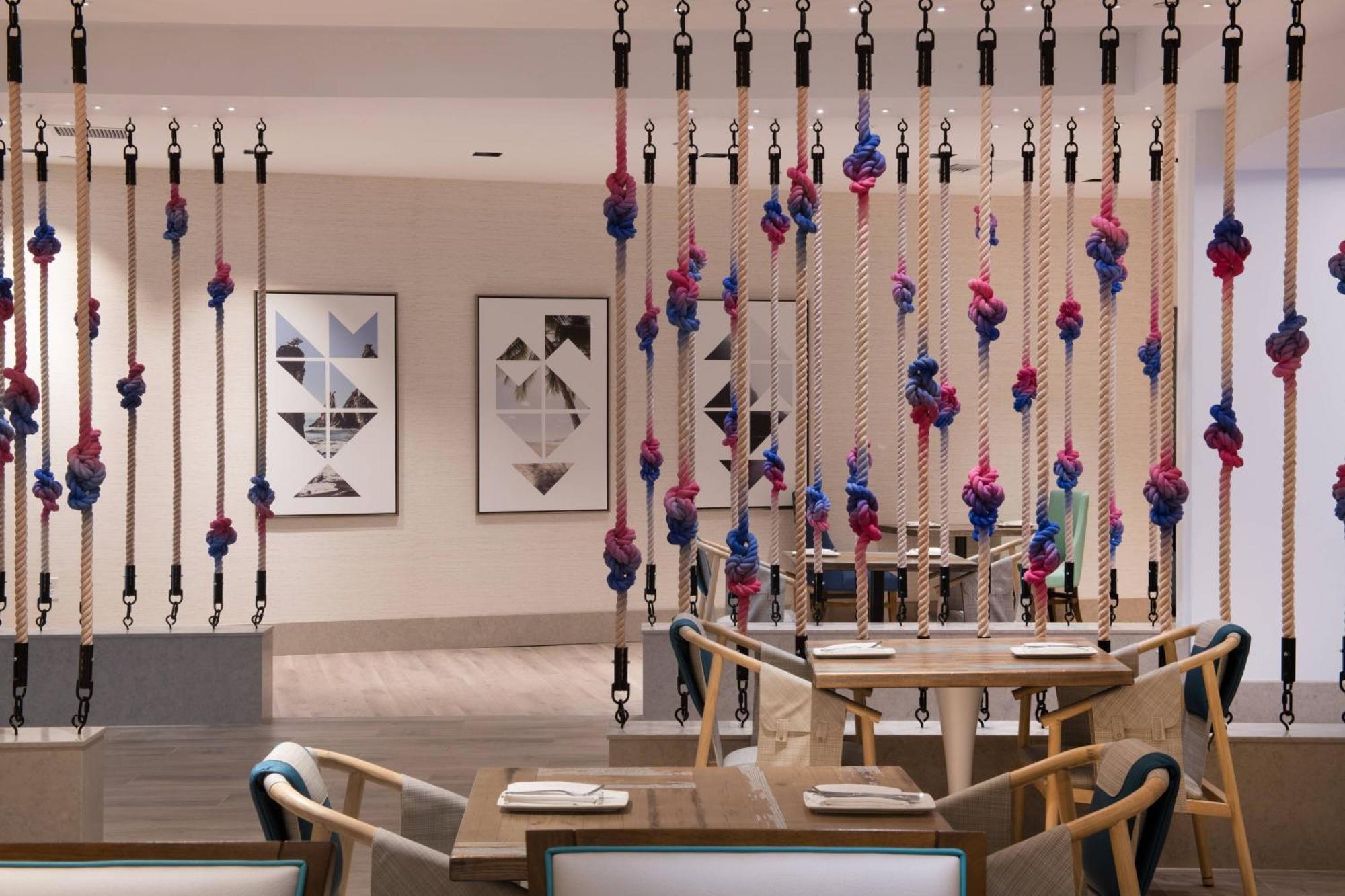 Renaissance Newport 4* Newport Beach