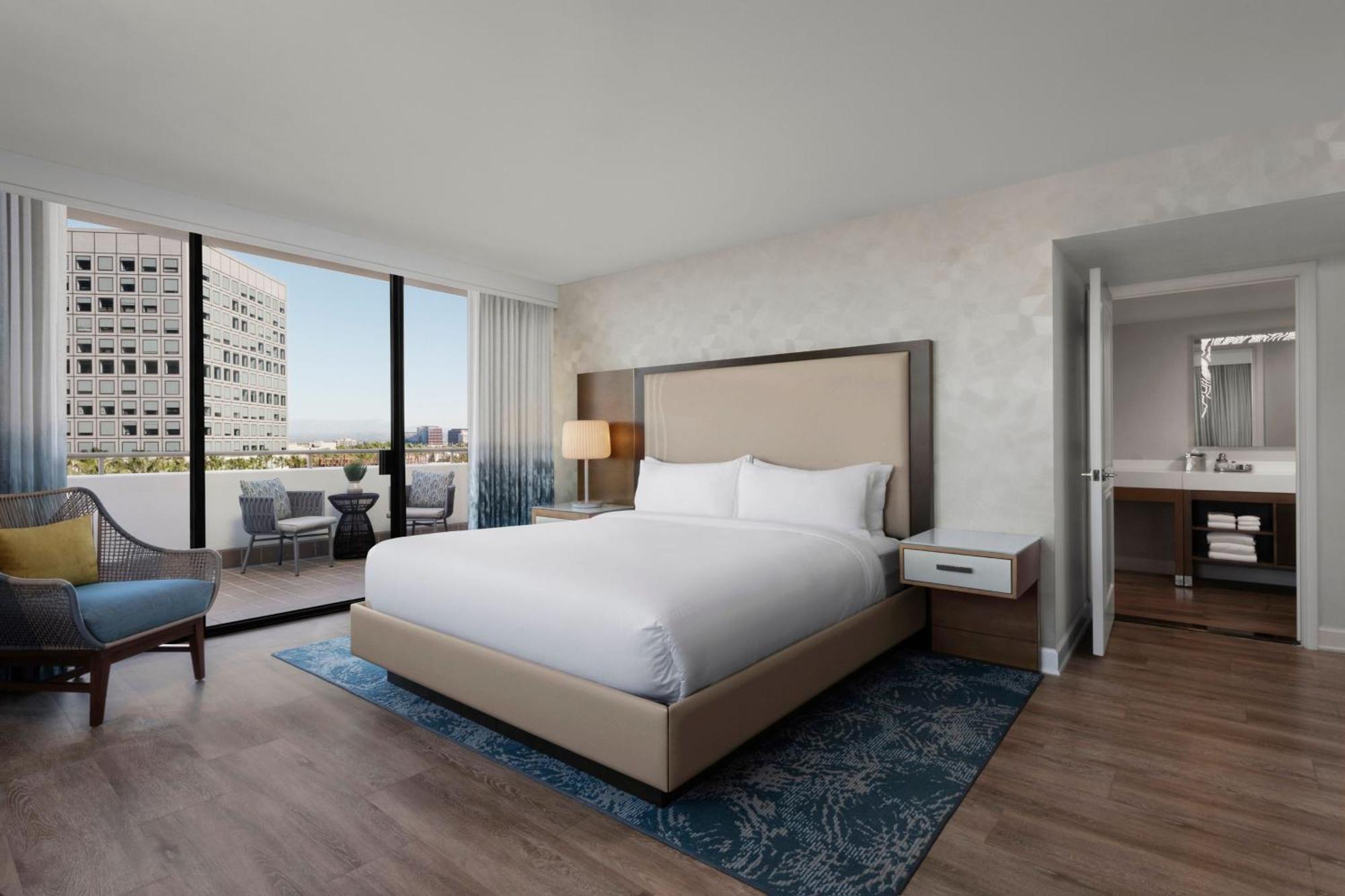 Renaissance Newport Hotel Newport Beach